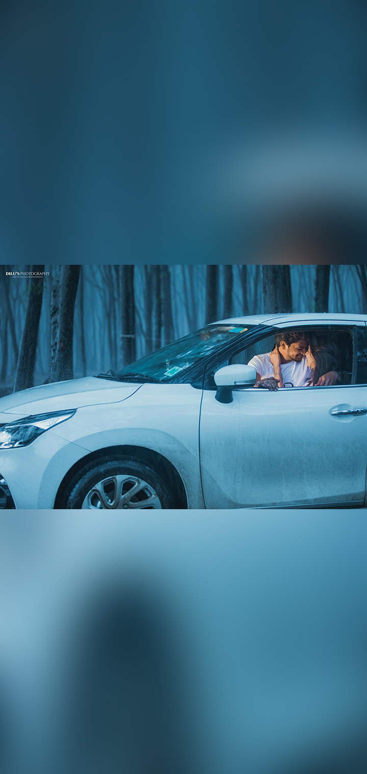 Dilus Photography Pose Image