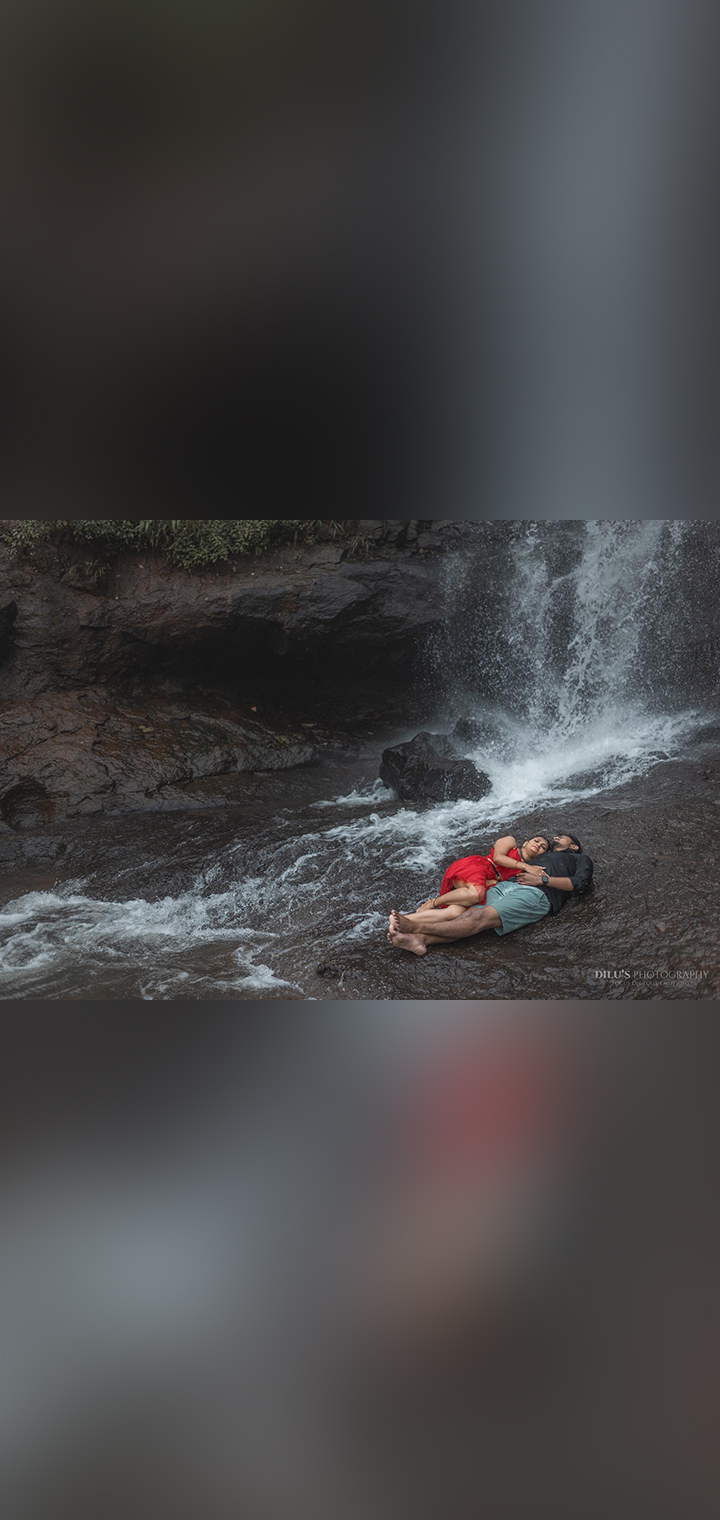 Dilus Photography Pose Image