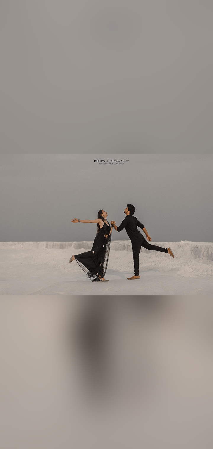 Dilus Photography Pose Image
