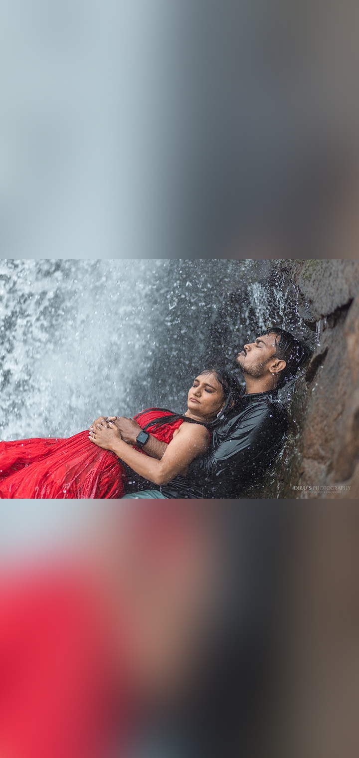 Dilus Photography Pose Image