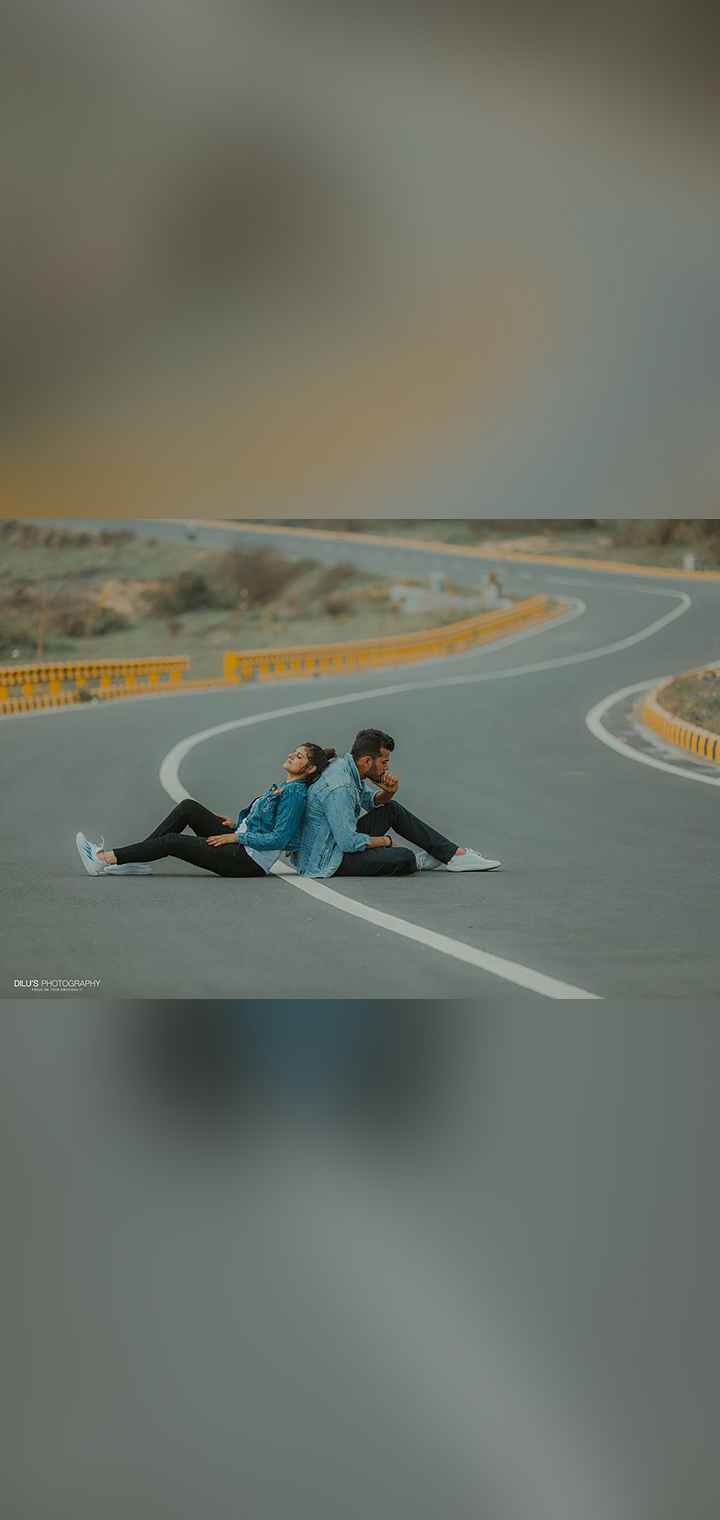 Dilus Photography Pose Image