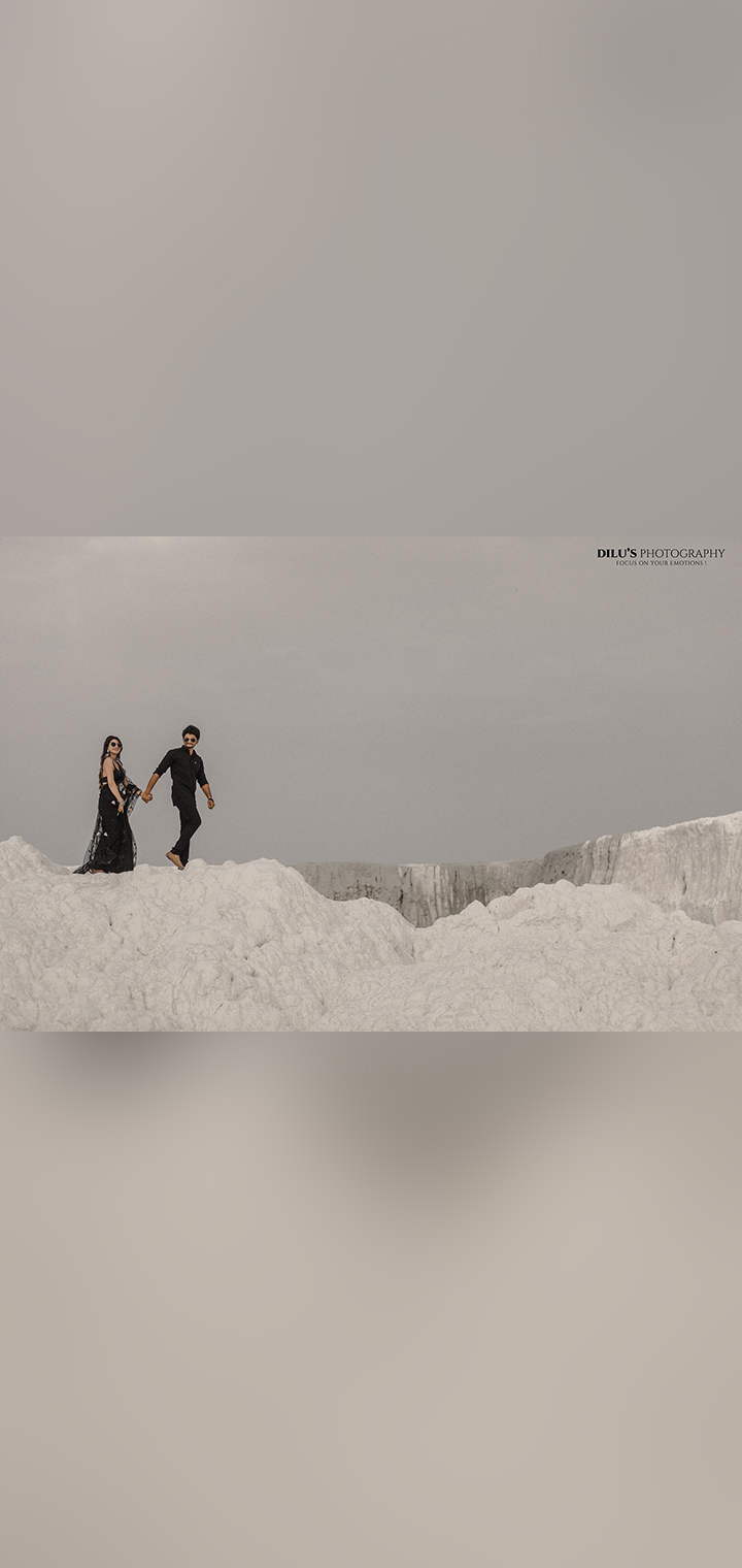 Dilus Photography Pose Image