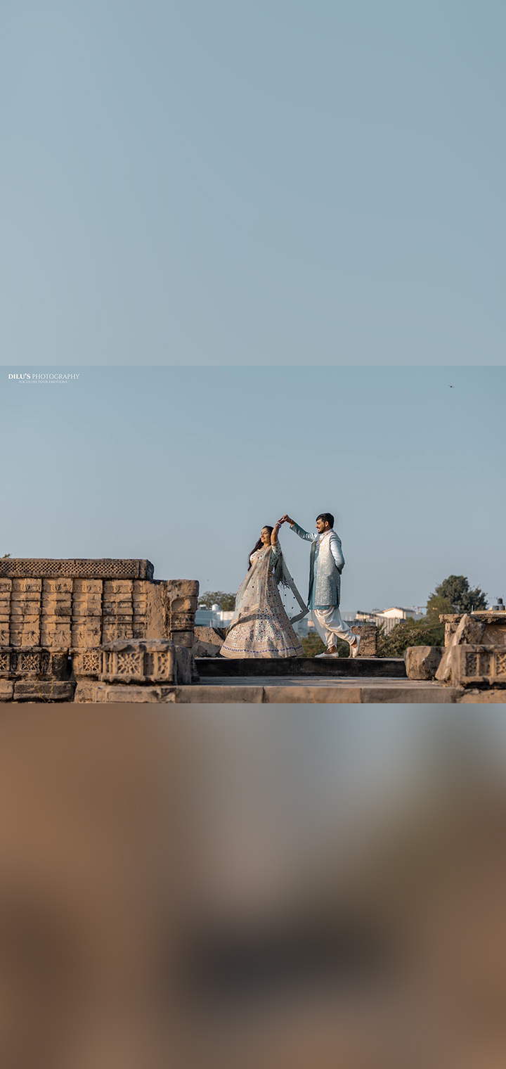 Dilus Photography Pose Image