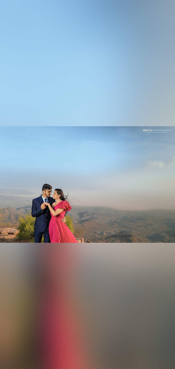 Dilus Photography Pose Image