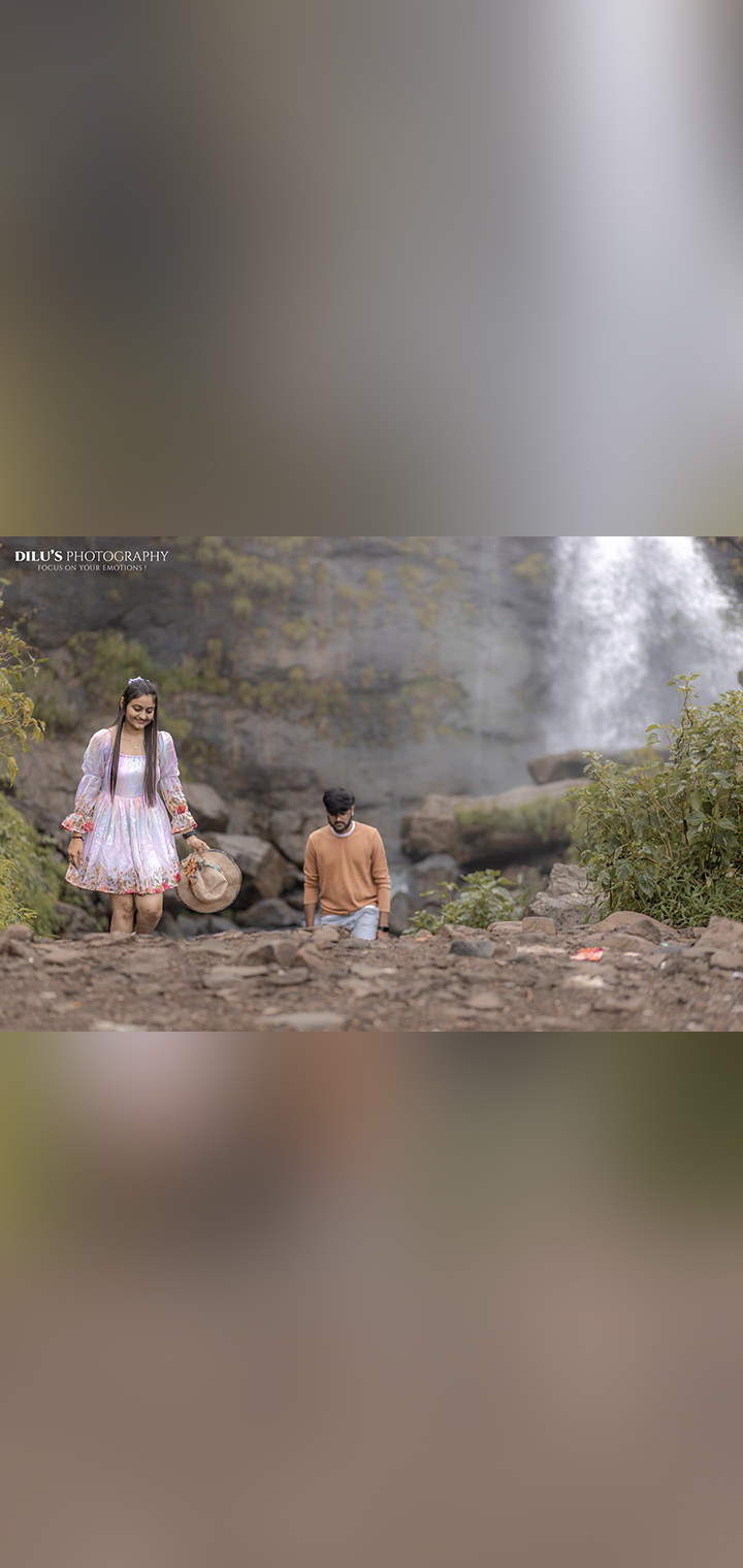 Dilus Photography Pose Image