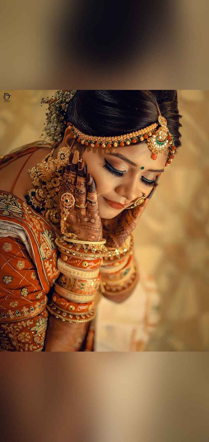 Dilus Photography Pose Image