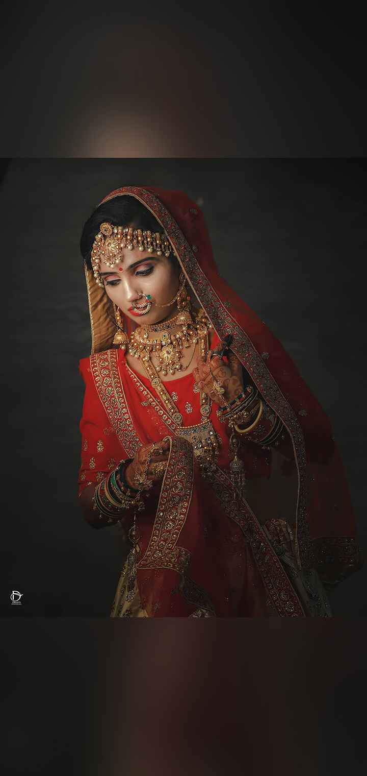 Dilus Photography Pose Image