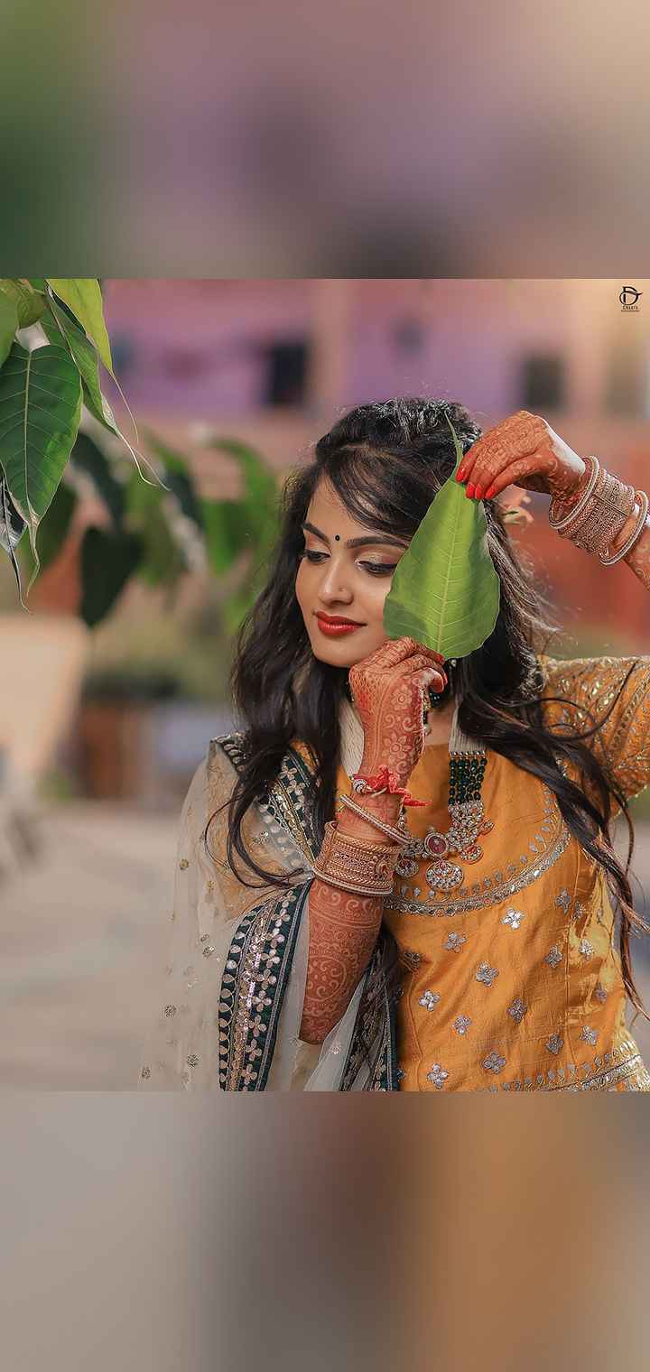 Dilus Photography Pose Image