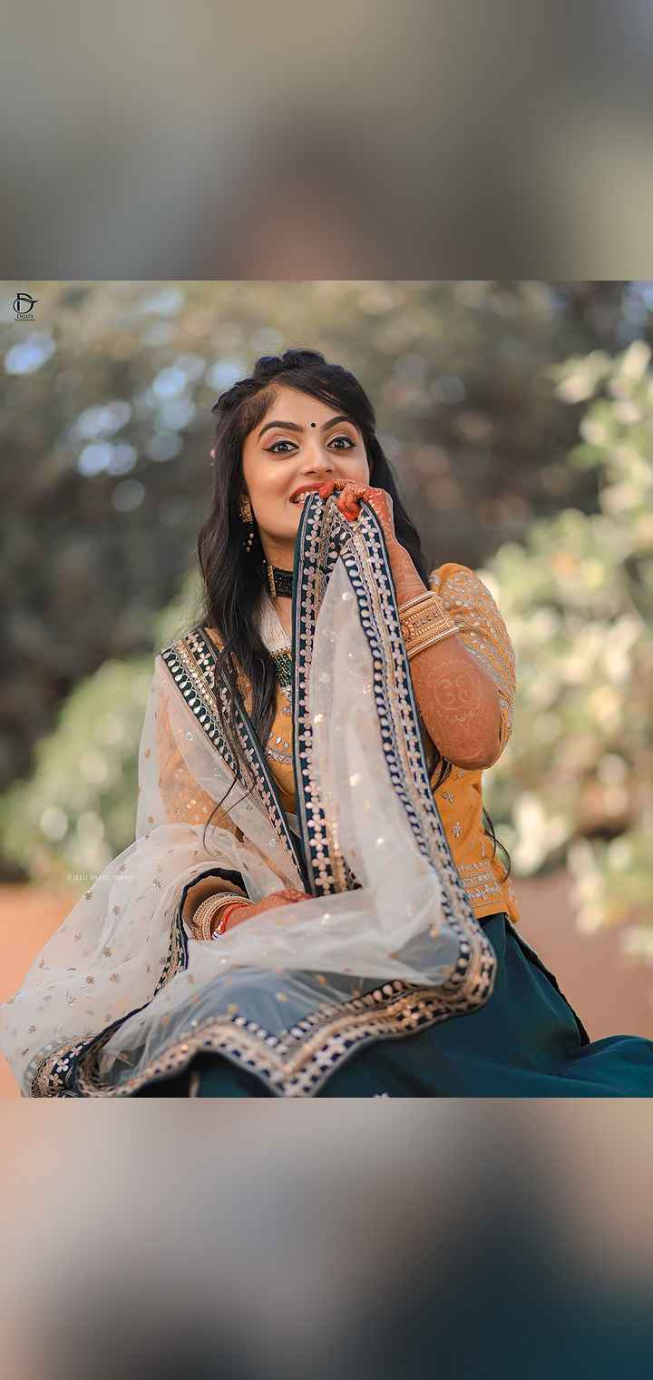 Dilus Photography Pose Image
