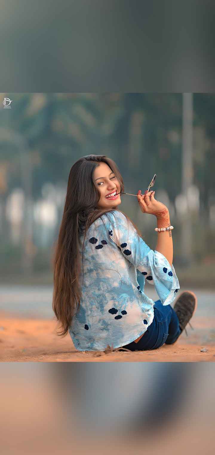 Dilus Photography Pose Image
