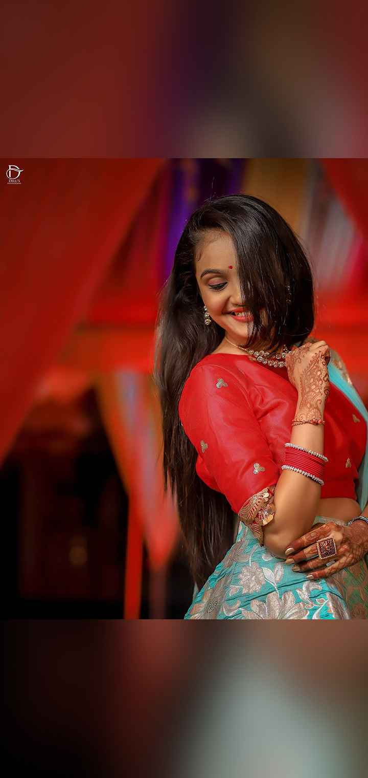 Dilus Photography Pose Image