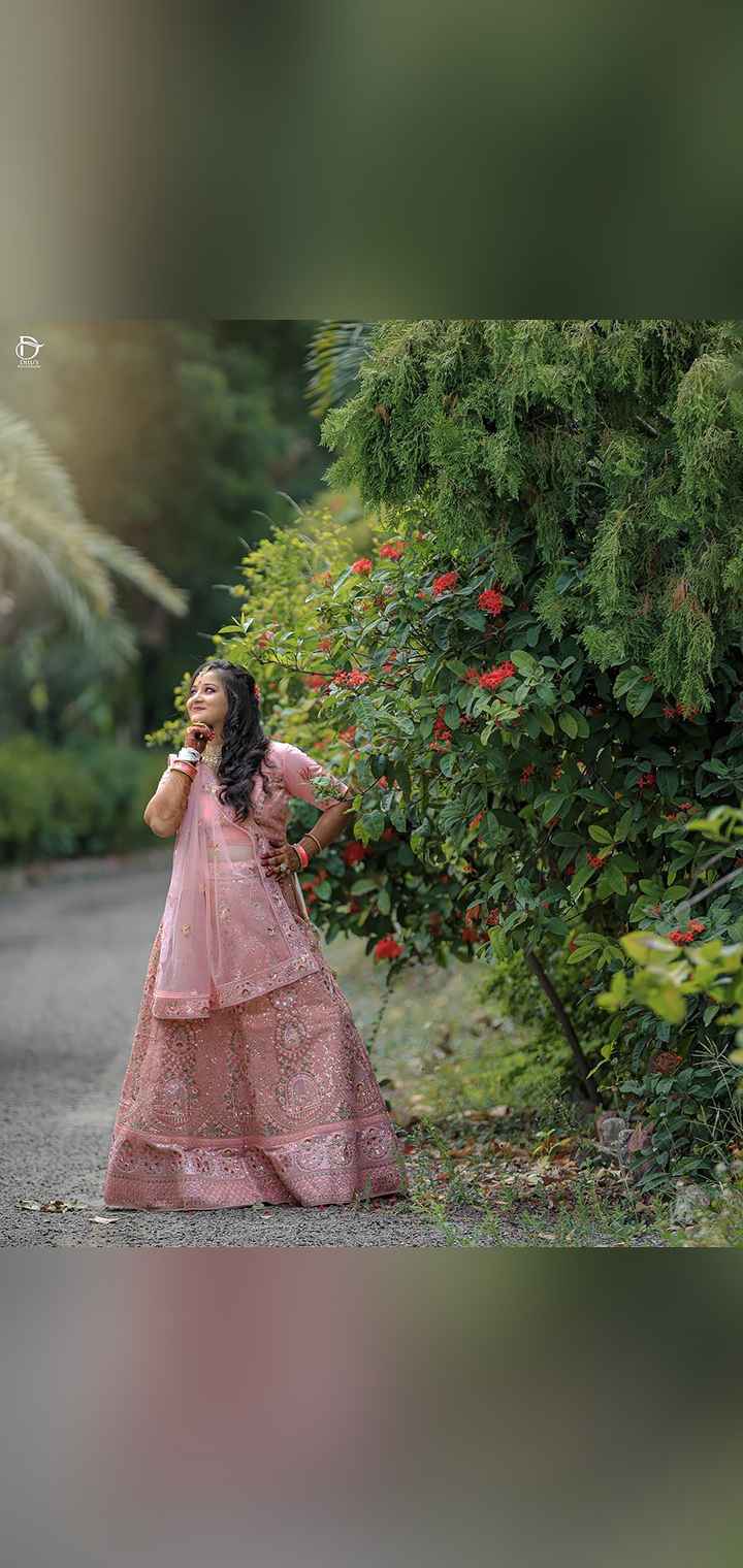 Dilus Photography Pose Image