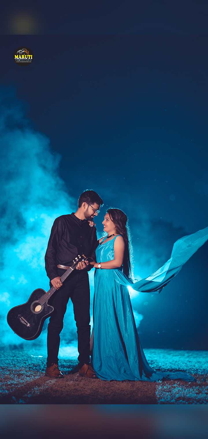 MARUTI PHOTO STUDIO Pose Image