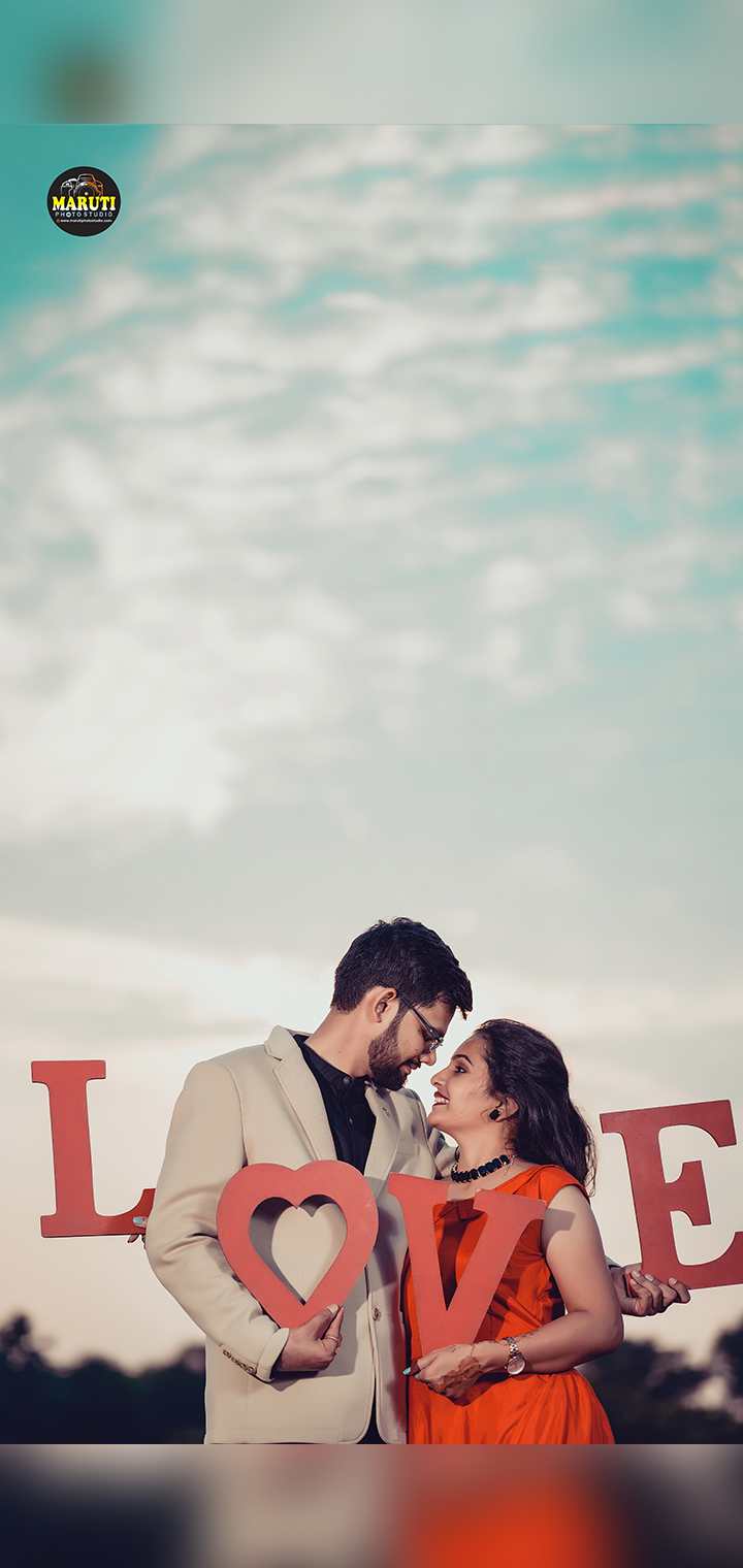 MARUTI PHOTO STUDIO Pose Image