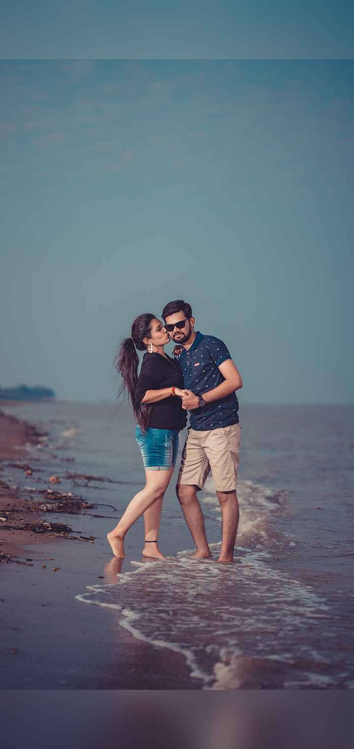 MARUTI PHOTO STUDIO Pose Image