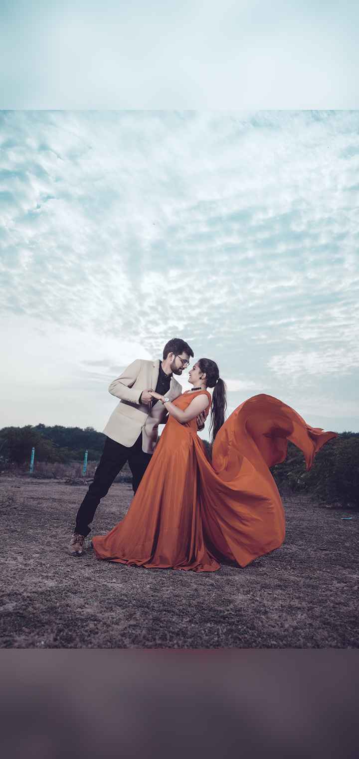 MARUTI PHOTO STUDIO Pose Image