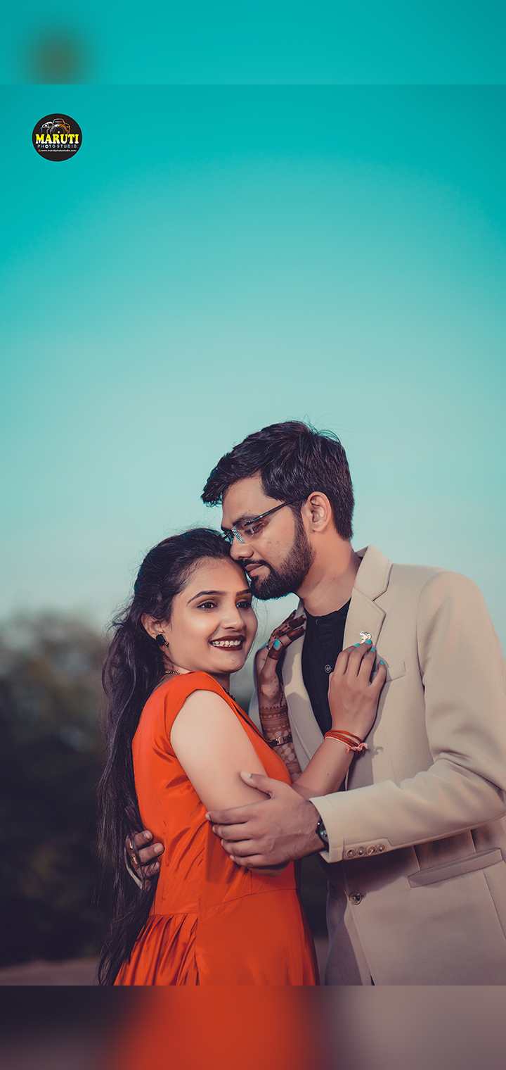 MARUTI PHOTO STUDIO Pose Image