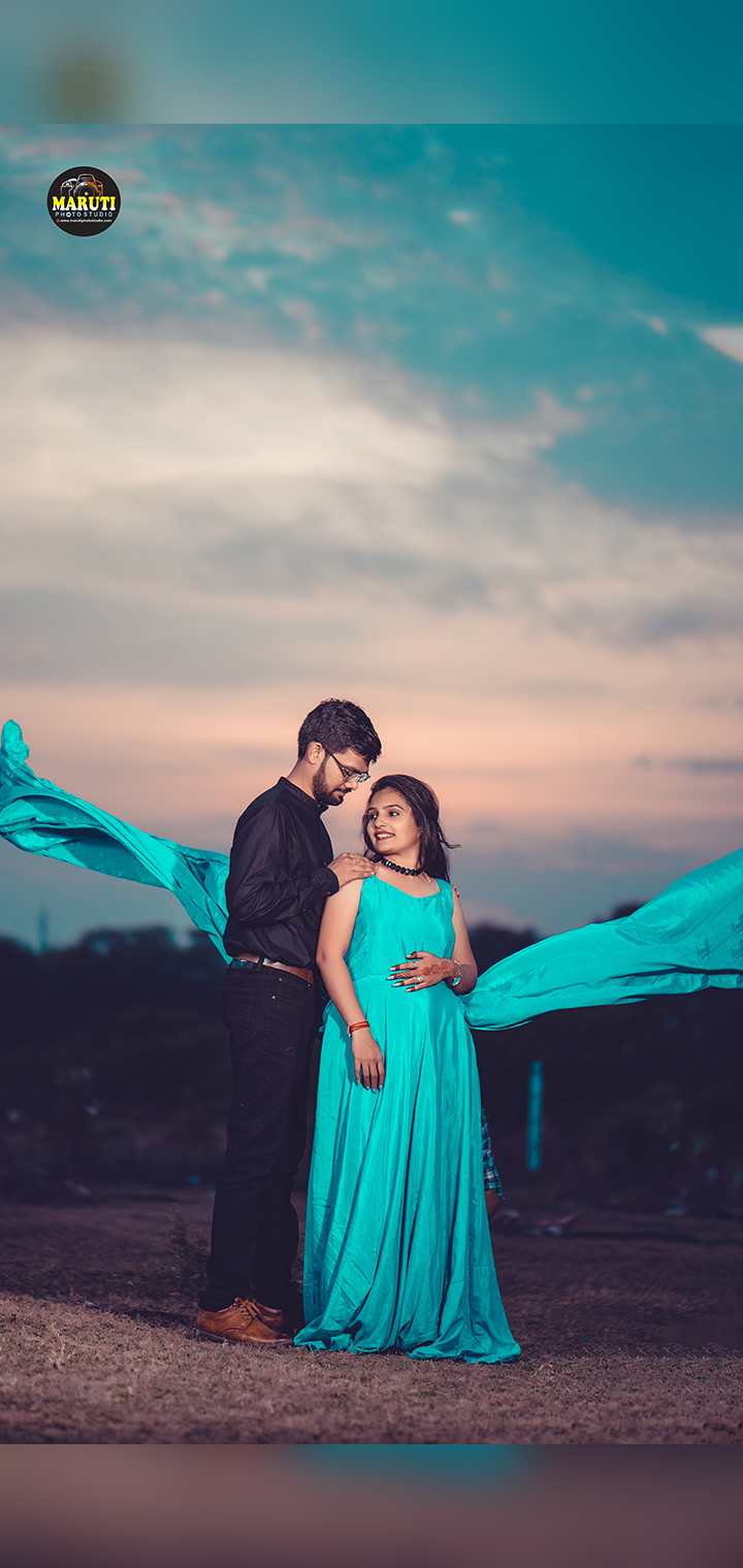 MARUTI PHOTO STUDIO Pose Image