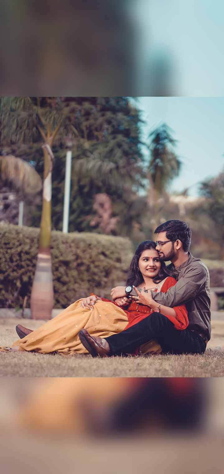 MARUTI PHOTO STUDIO Pose Image