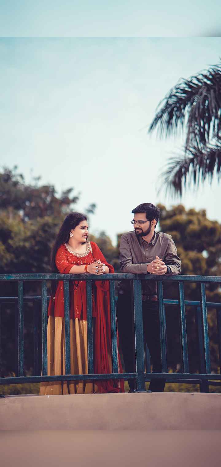 MARUTI PHOTO STUDIO Pose Image