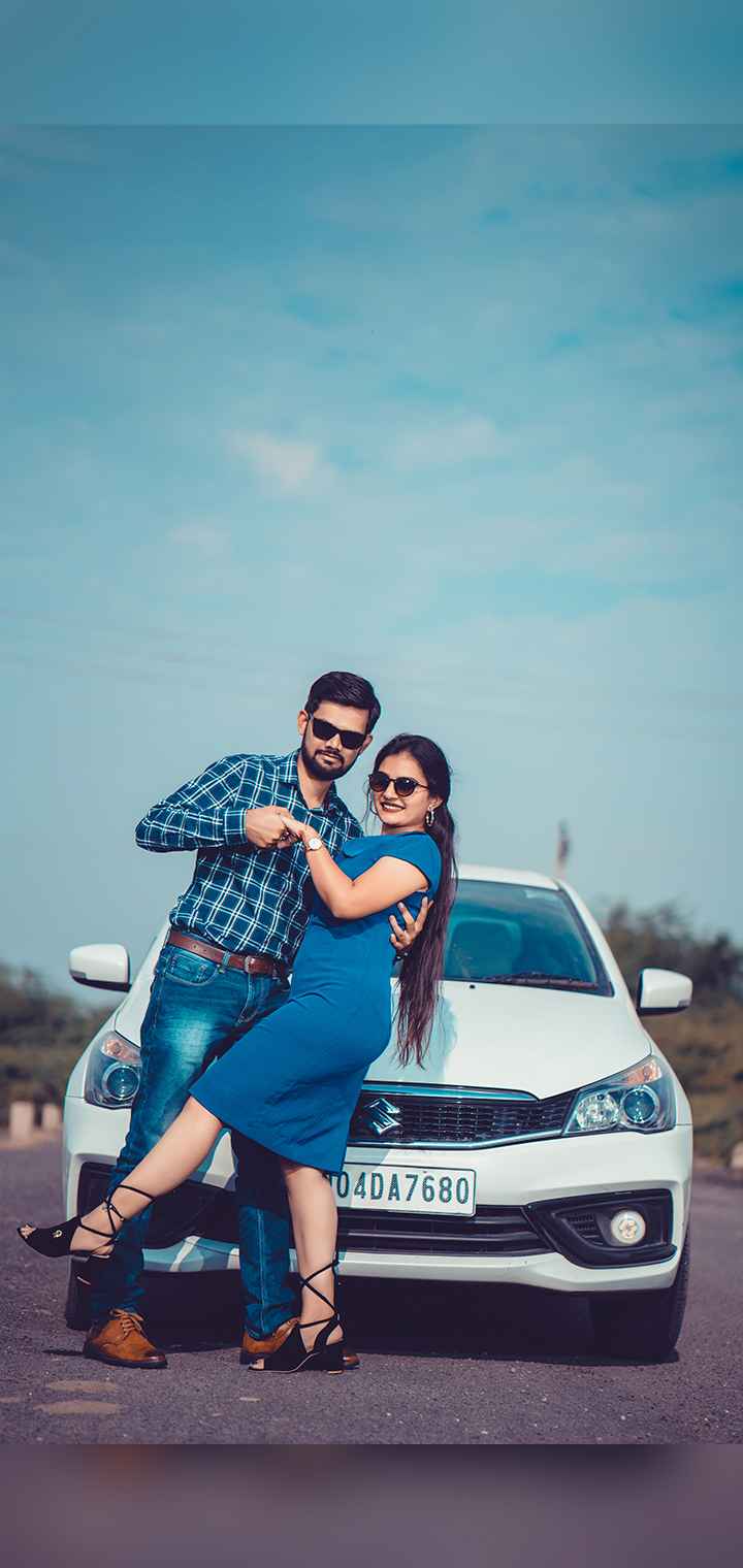 MARUTI PHOTO STUDIO Pose Image