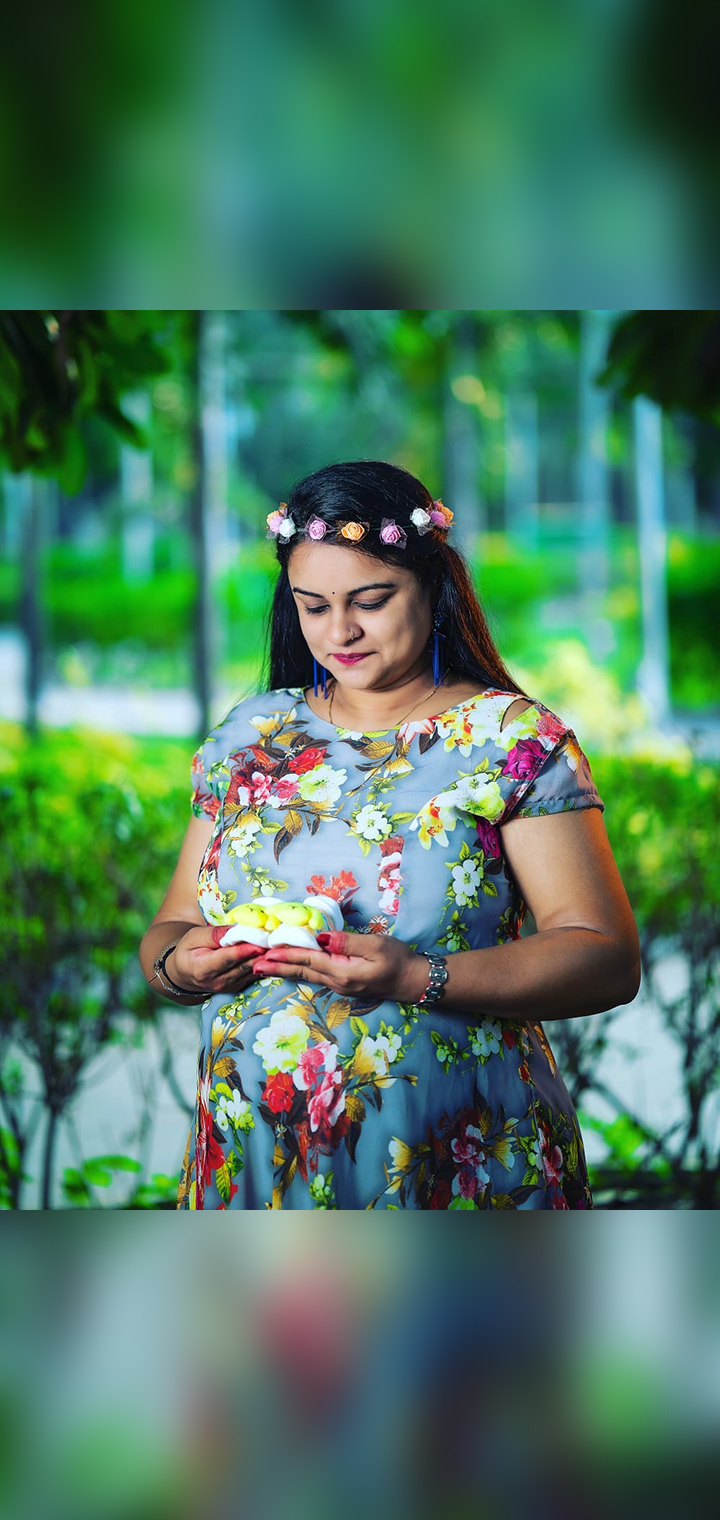 MARUTI PHOTO STUDIO Pose Image