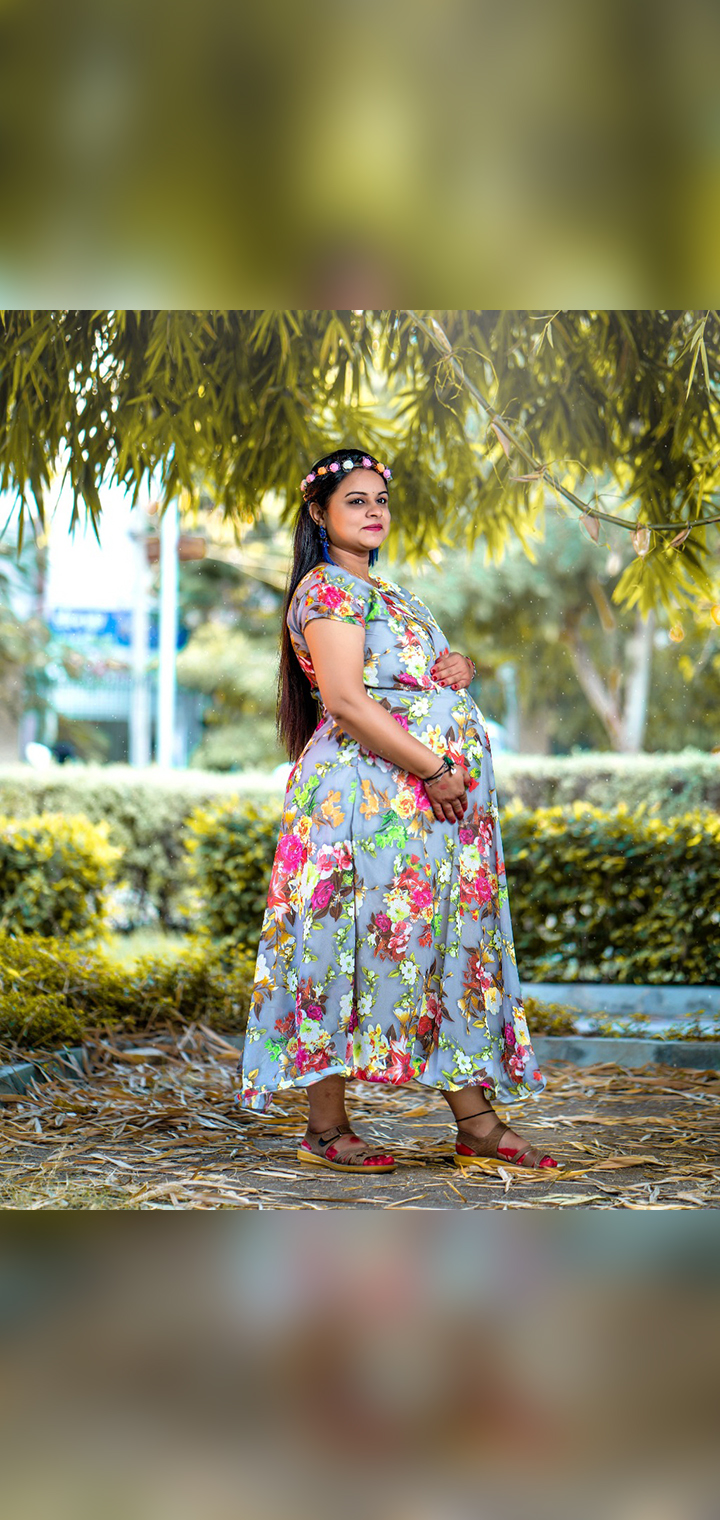 MARUTI PHOTO STUDIO Pose Image