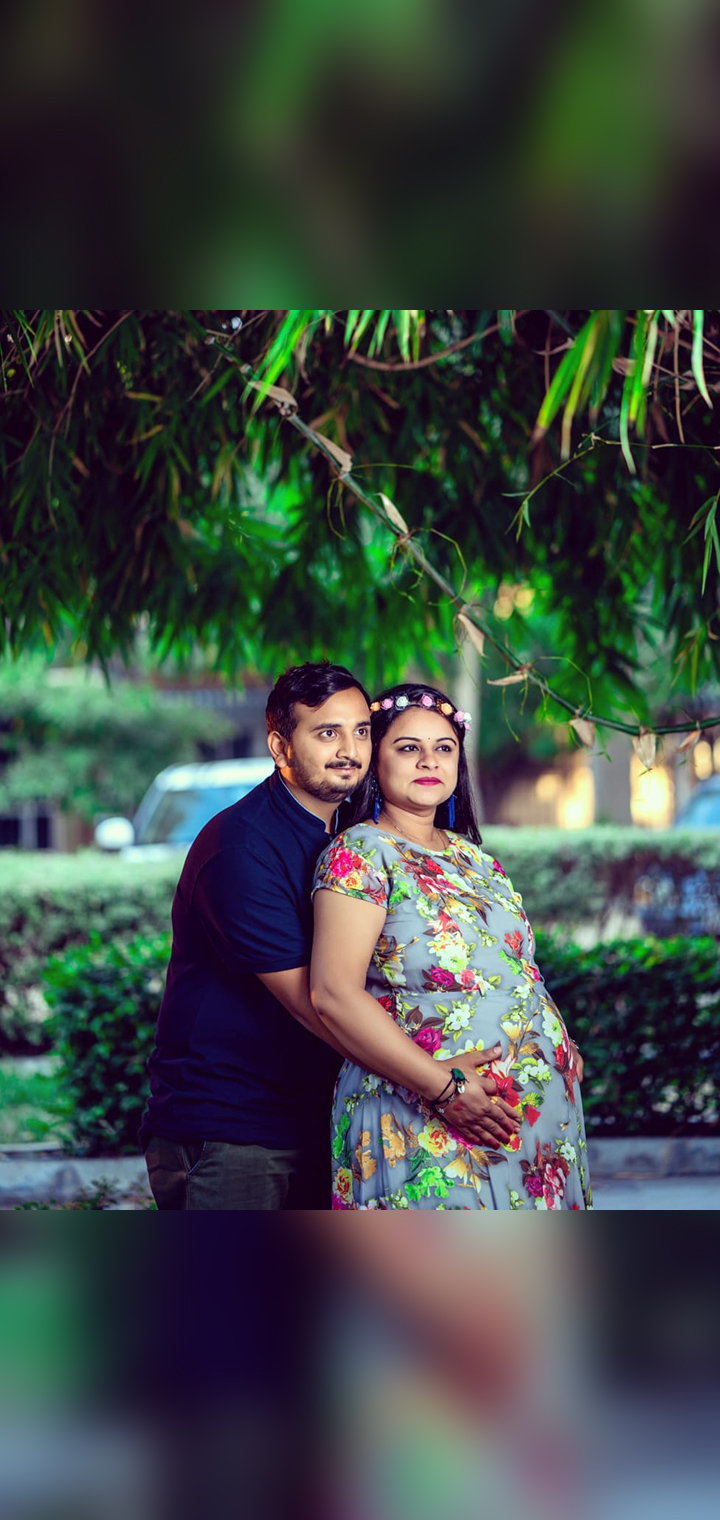 MARUTI PHOTO STUDIO Pose Image