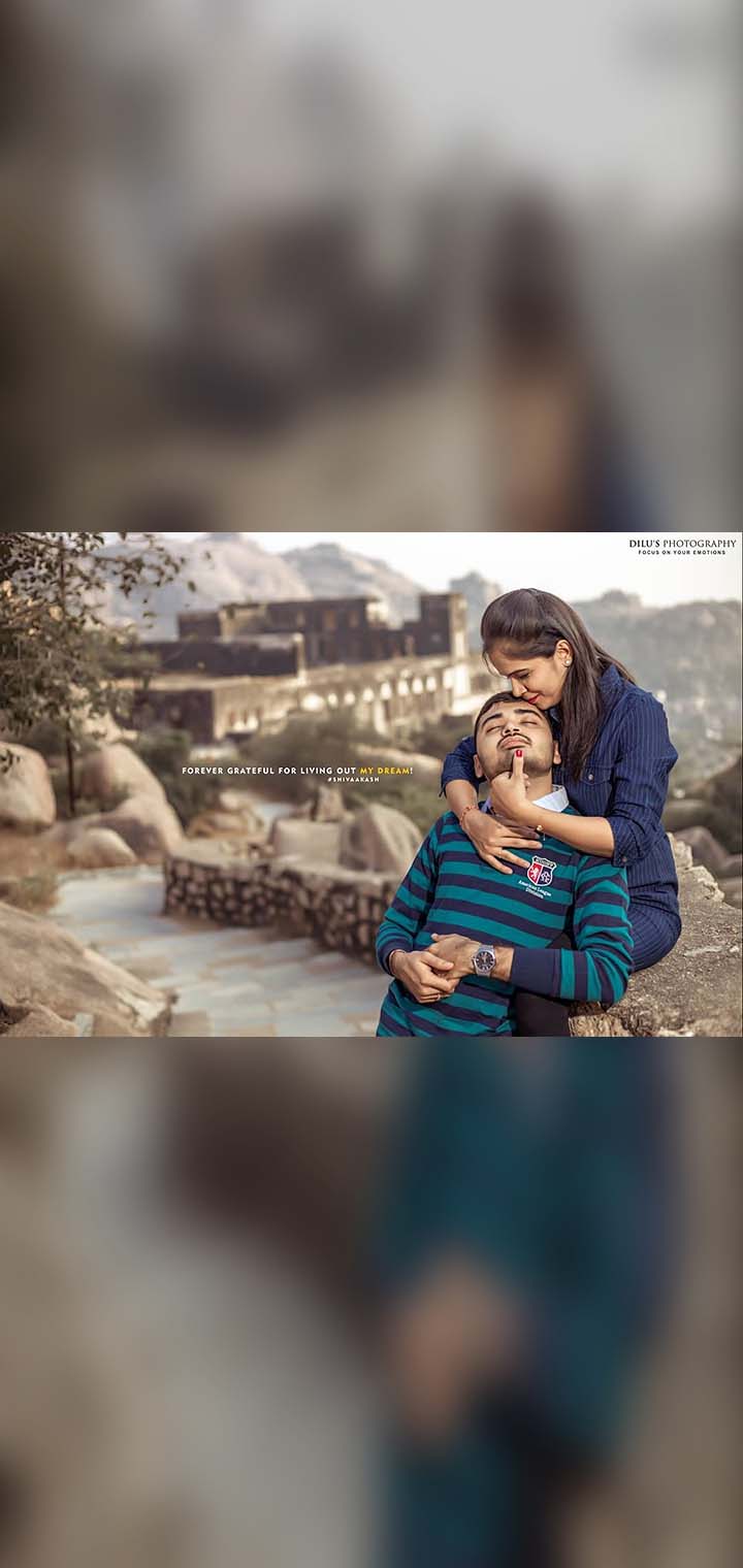 Dilus Photography Pose Image