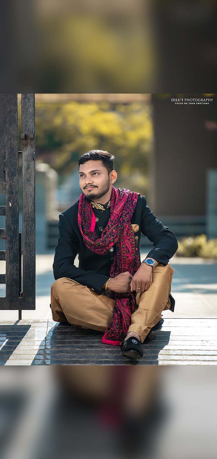 Dilus Photography Pose Image