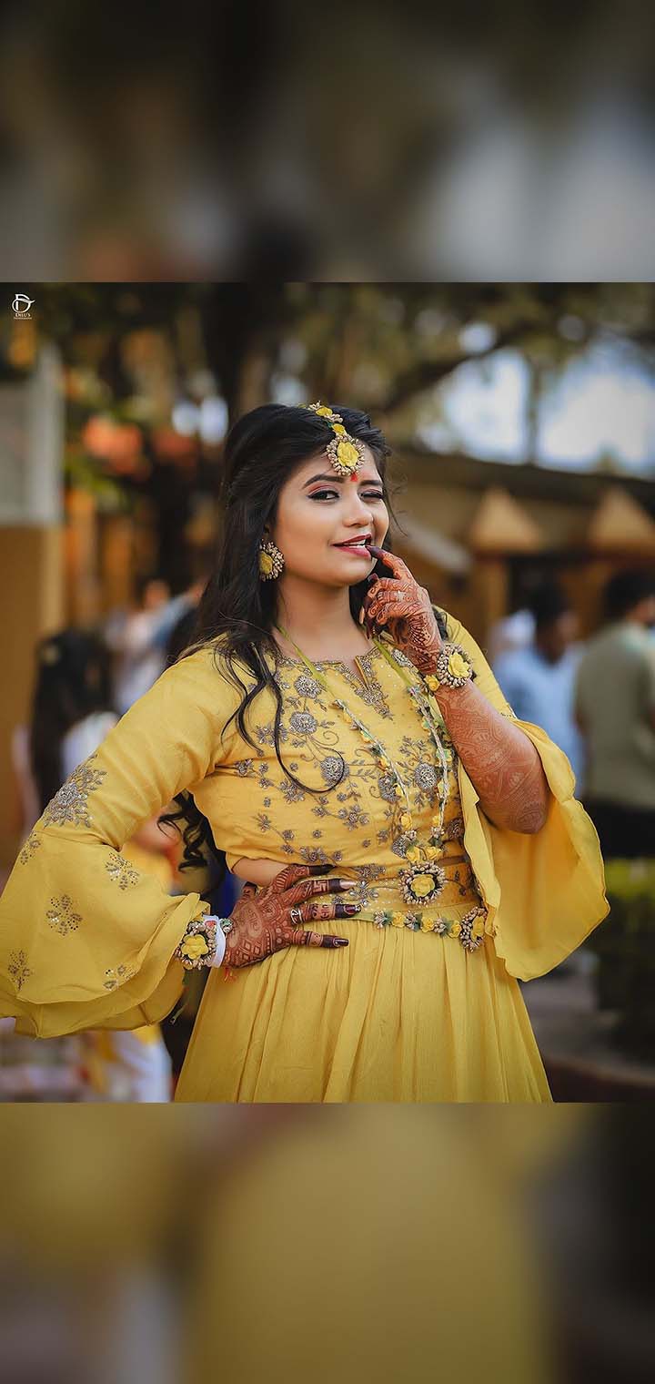 Dilus Photography Pose Image