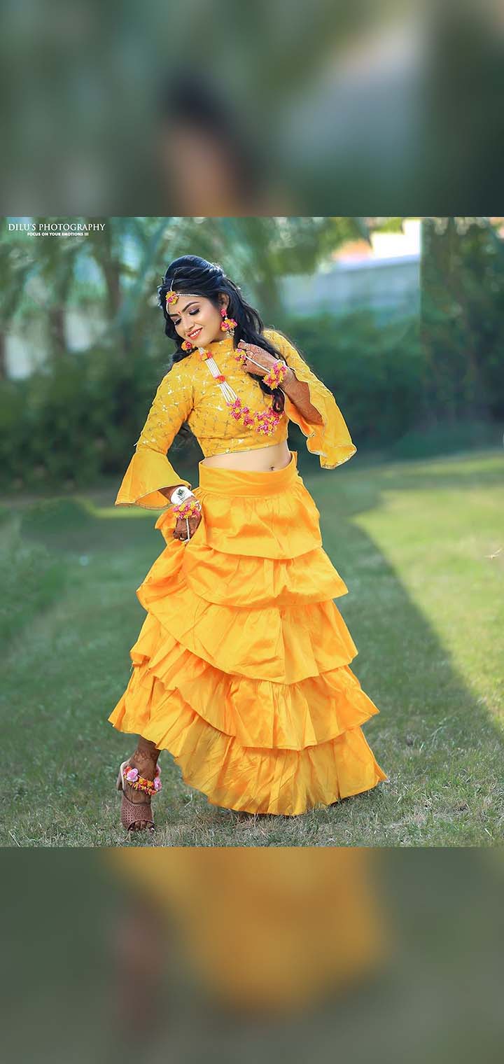 Dilus Photography Pose Image