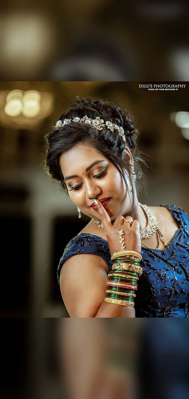 Dilus Photography Pose Image