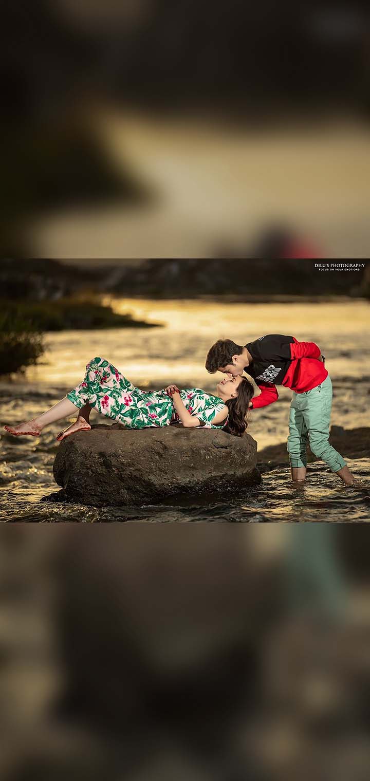 Dilus Photography Pose Image