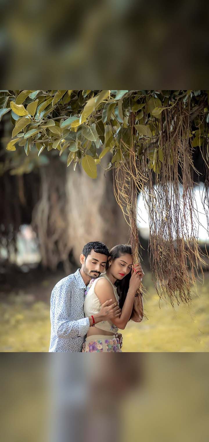 Dilus Photography Pose Image