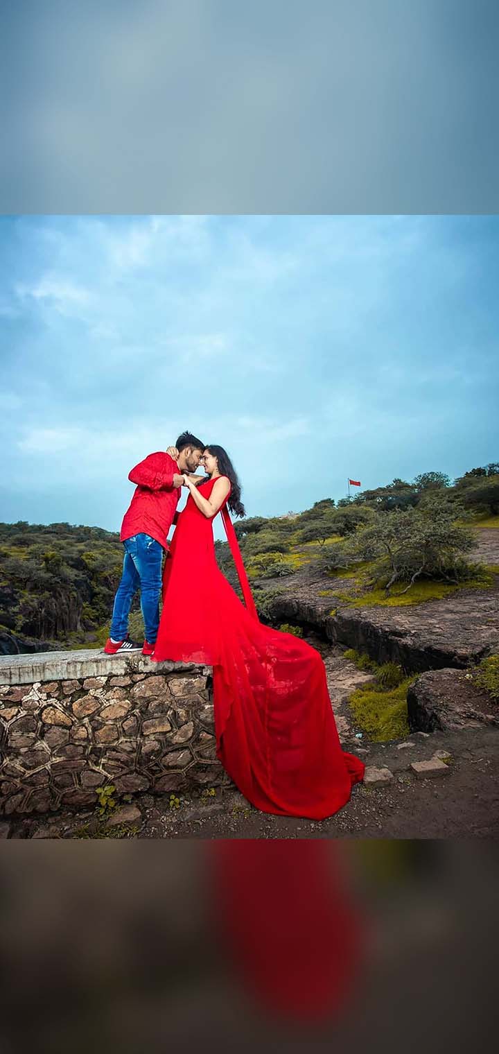 Dilus Photography Pose Image