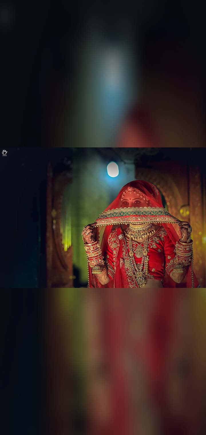 Dilus Photography Pose Image