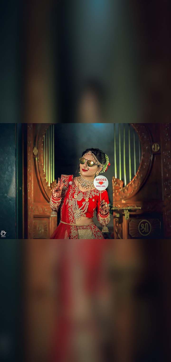 Dilus Photography Pose Image