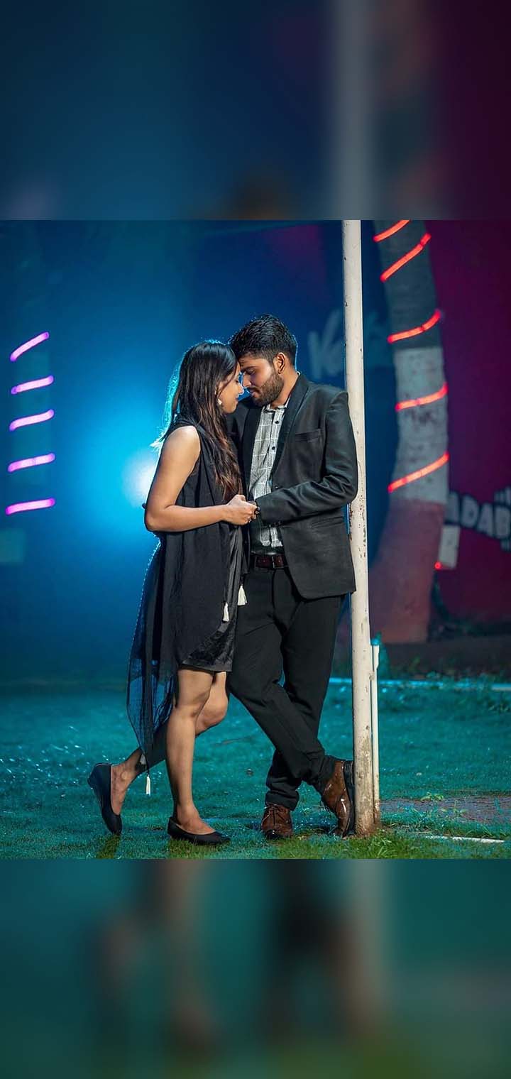 Dilus Photography Pose Image