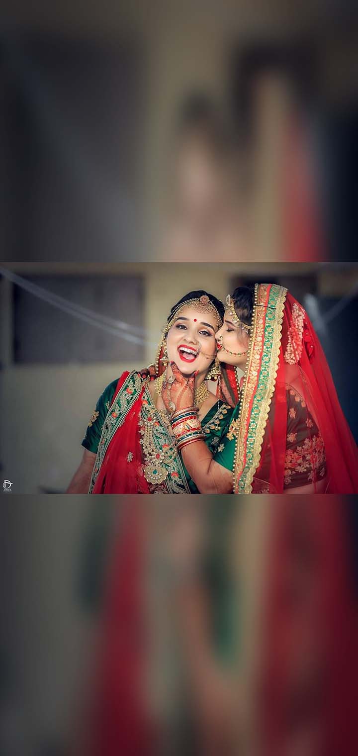 Dilus Photography Pose Image