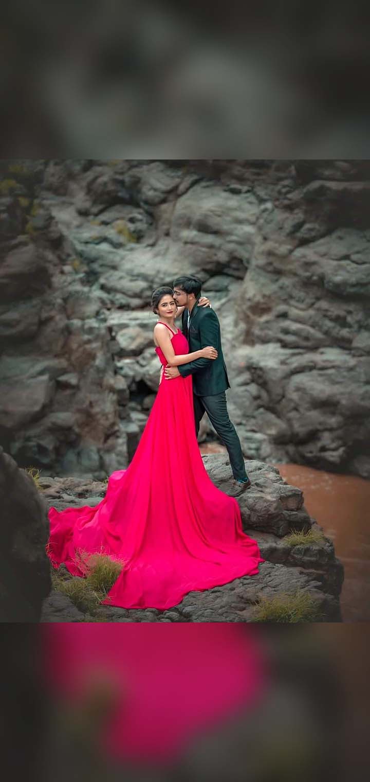Dilus Photography Pose Image