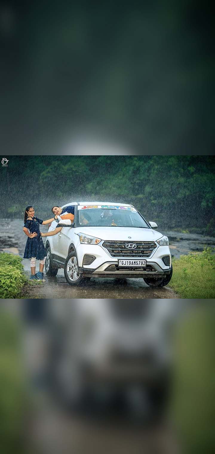 Dilus Photography Pose Image