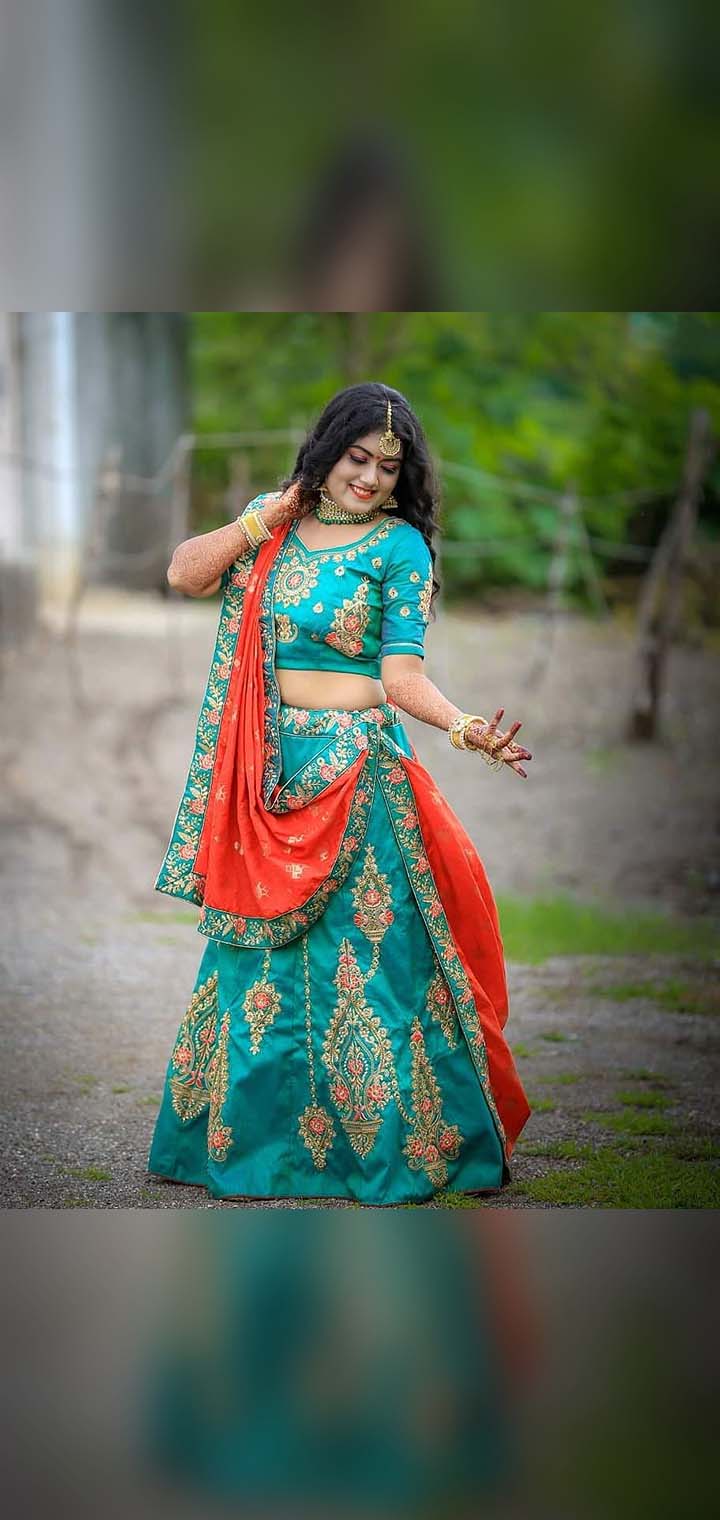 Dilus Photography Pose Image