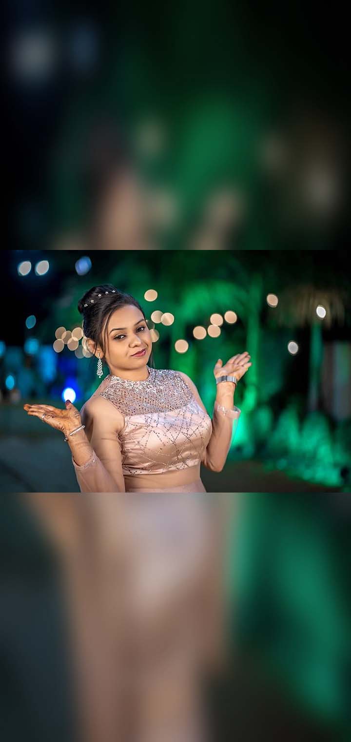 Dilus Photography Pose Image