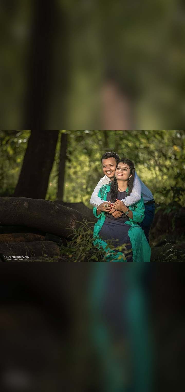 Dilus Photography Pose Image