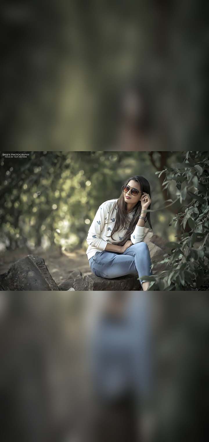 Dilus Photography Pose Image