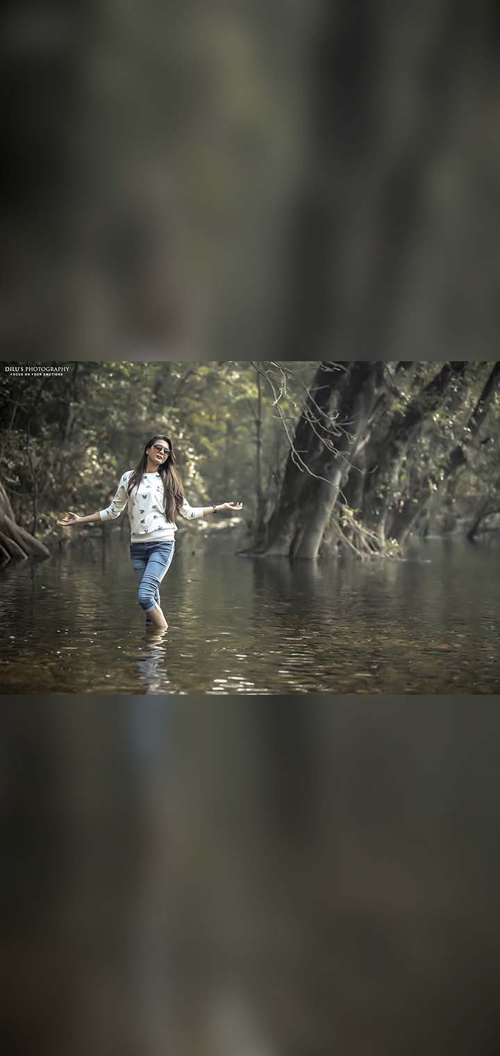 Dilus Photography Pose Image