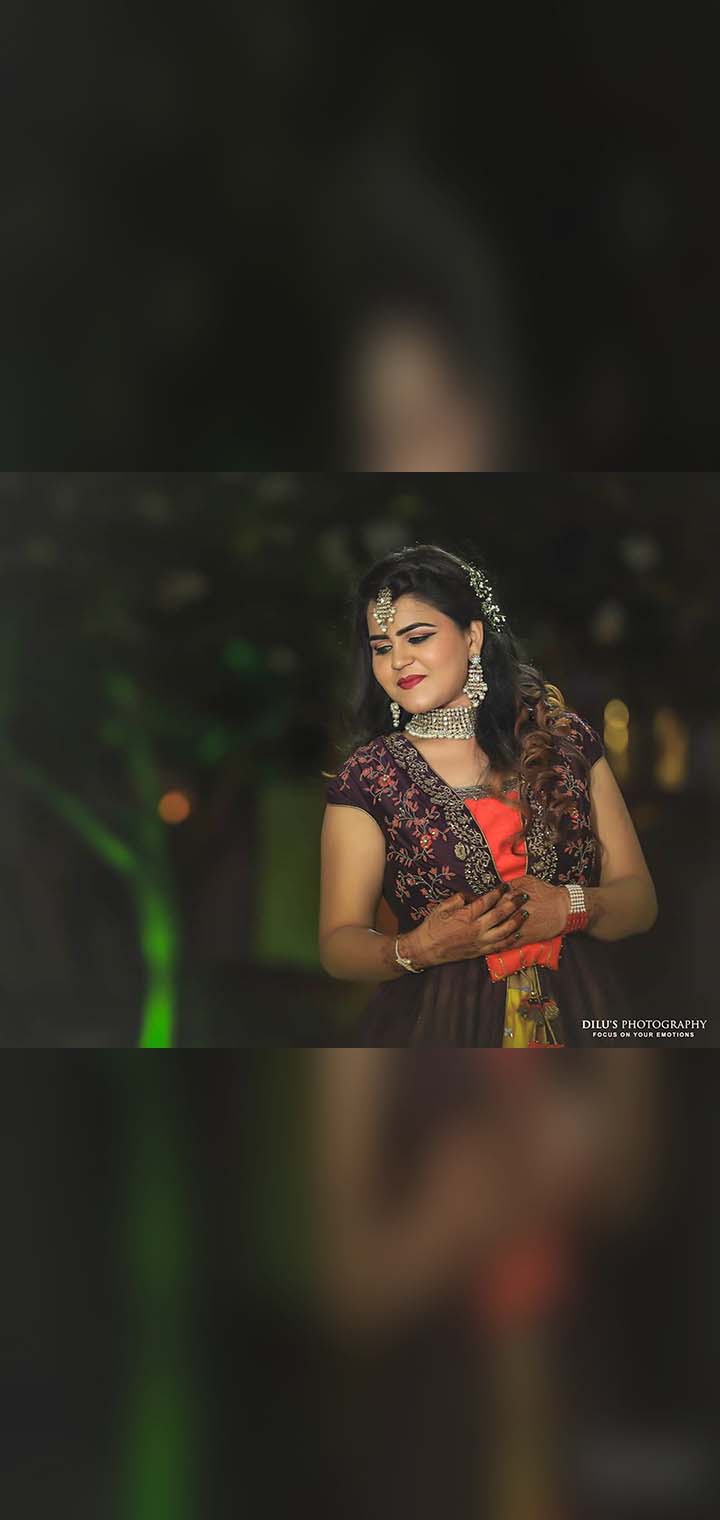 Dilus Photography Pose Image