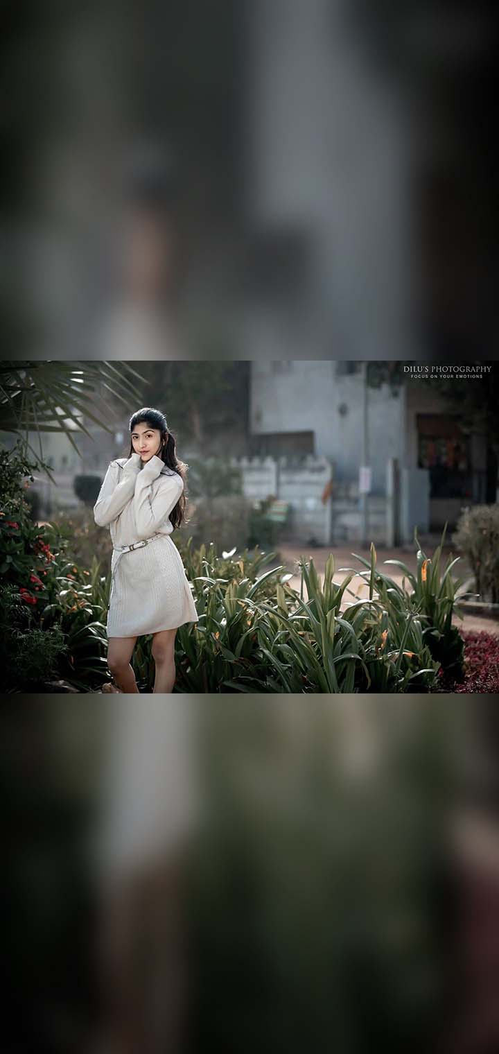 Dilus Photography Pose Image