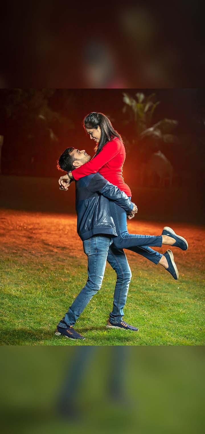 Dilus Photography Pose Image